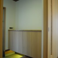 桃が旬な小さな家